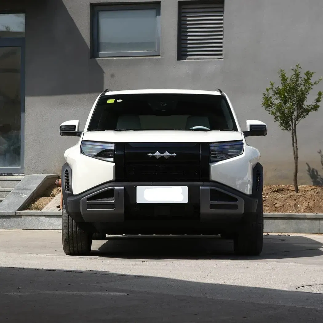 imgi_79_Leopard-3-Byd-Fangchengbao-Tai-3-Bao-3-Leopard-5-Leopard-8-Pure-Electric-Car 2026 Byd Fang Cheng Bao 3 160kw 501km EV Range Titanium 3 EV All-Electric SUV Car – Available From China | Chinese Cars in Ghana - Image 1