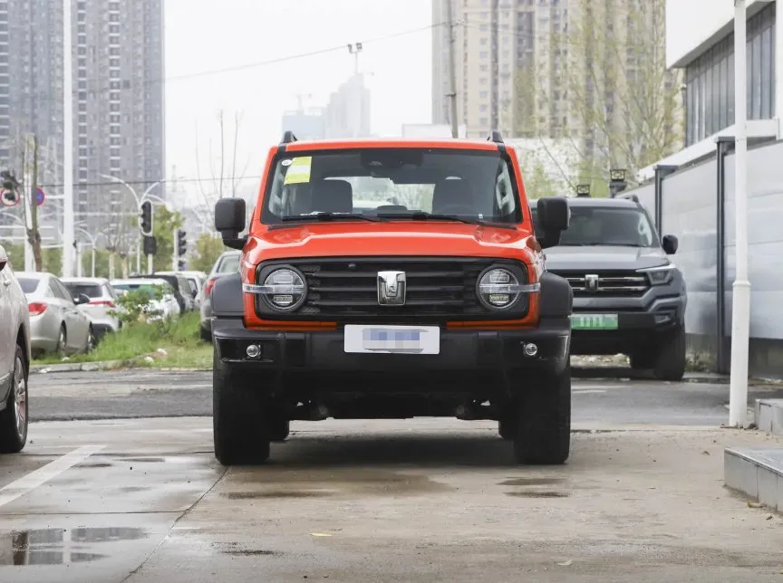 imgi_86_Gwm-Tank-300-Hev-Compact-SUV-Four-Wheel-Drive-off-Road-V Gwm Tank 300 Hev Compact SUV Four-Wheel Drive off-Road Vehicle – Ships Worldwide From China | Chinese Cars in Ghana - Image 1