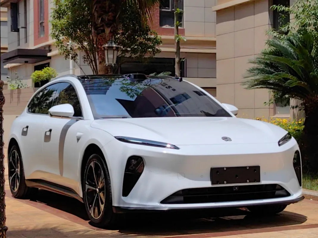 imgi_64 NIO ET5T 2024 75 kWh Touring – For Sale From China | EVOVED - Image 1